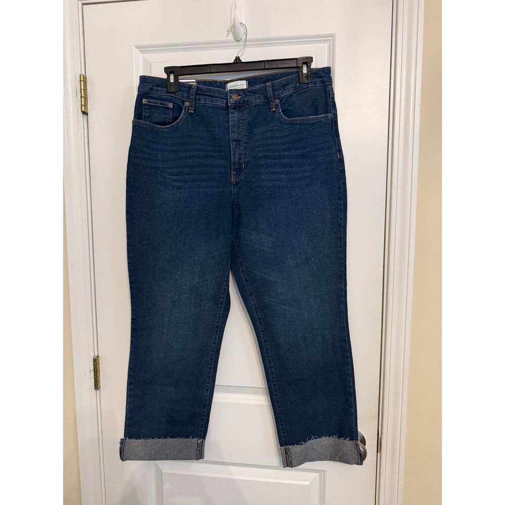 Crown & Ivy High-Rise Vintage Straight Jeans – Women’s Size 16